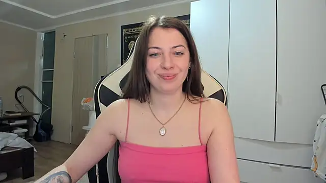 Chatroom XXX en direct de EmiLovsi