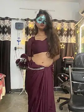 pooja_sexy79 在線直播表演