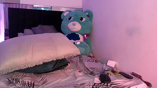 AdelaBeckers_'s Live Sex Cam Show