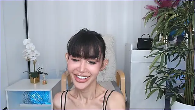 Mina_Sue's Webcam Show