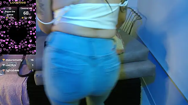 دردشة Roxanne_vale الجنسية المباشرة