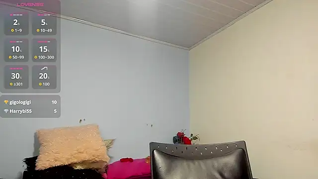kaylaMinov_ Chat XXX in diretta