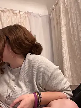 idkletsavoideverything Show in webcam