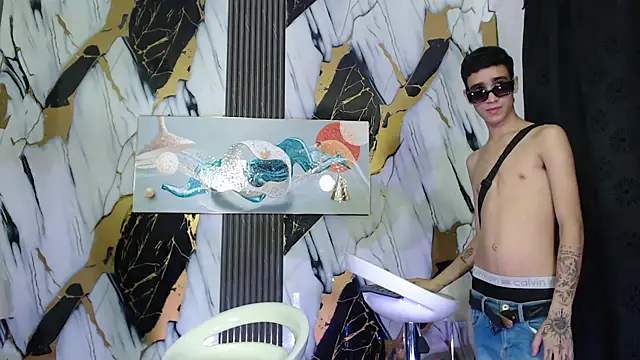 GOLDEN_2026 – webcam-show