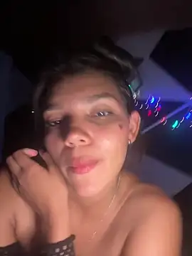 XXX chat uživo modela emilyharber