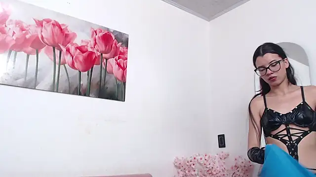 دردشة pinky_f00x الجنسية المباشرة