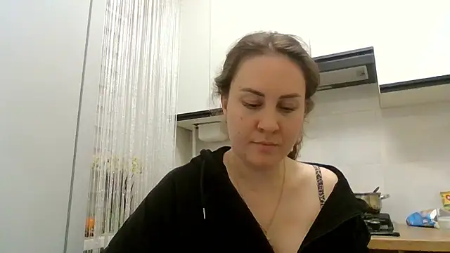 MeadowEyes' Live XXX Chat