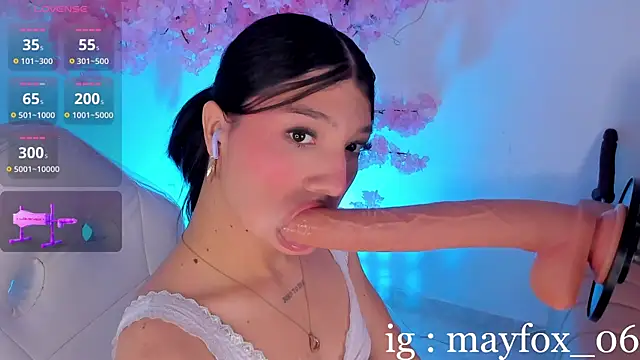 Онлайн чат XXX May_Fox_