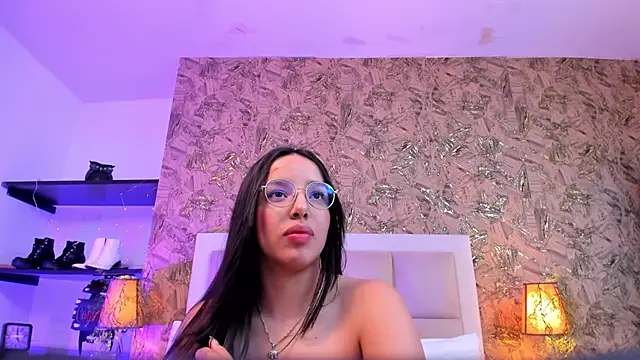 ValkyriaSteel live XXX chat