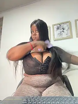 Chat XXX en directo de SharikBrowns