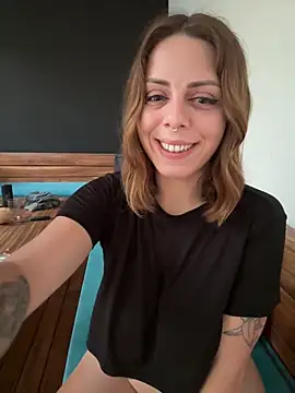 Mia_Railey Show Webcam