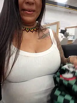 luisa16xxx live XXX chat