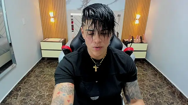 KAROLLJONES1 Live XXX-Chat