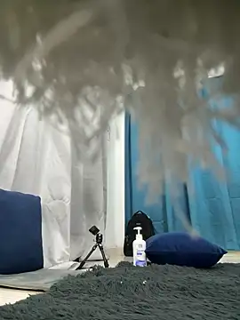 XXX chat uživo modela nezonx