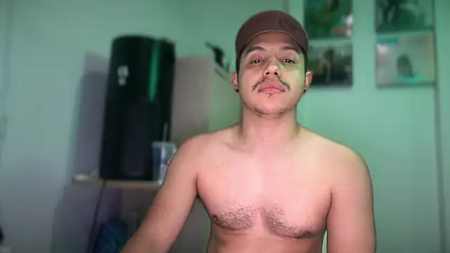 LosAngelesUncutLatino's Webcam Show