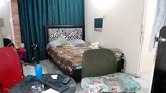 Sashaferrari2000's Webcam Show