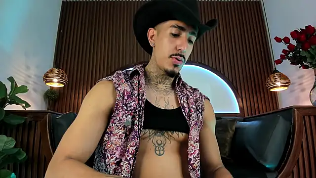 Онлайн чат XXX Donovan_Desmond