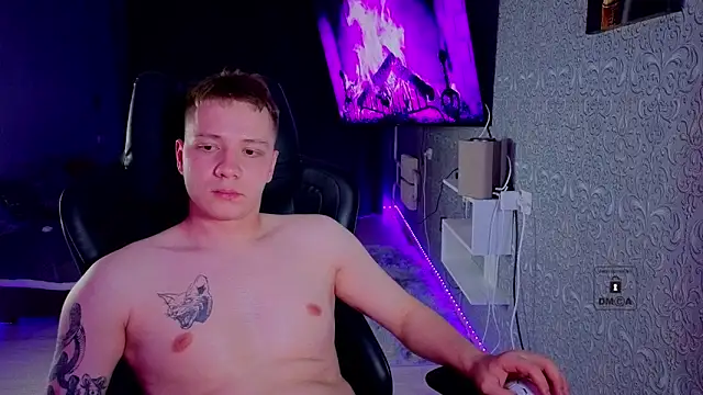 Karl_Night_ Webcam show