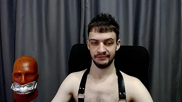Chatroom XXX en direct de _Damien_thorn_