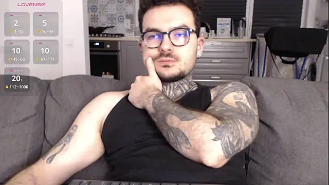 hyper_syren webkamerás műsora