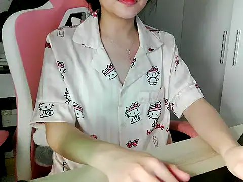 lucienguyen's Webcam Show