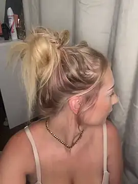 Sofianoon's Webcam Show