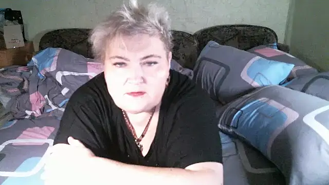 Lana555 即時 XXX 聊天