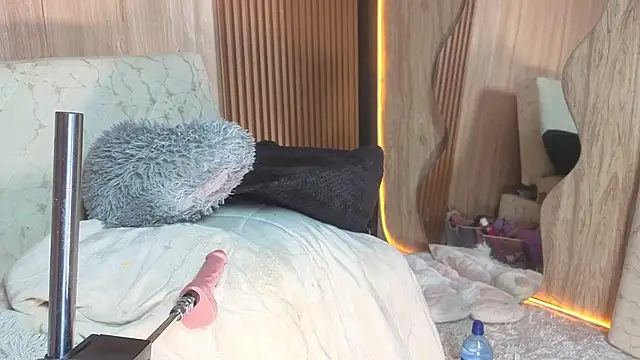 Lilieth_Hot_ Adlı Modelin Canlı XXX Sohbeti