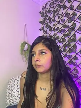 Živý XXX chat Emily_Cranfort