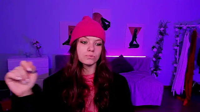 BetsyKiss Adlı Modelin Canlı XXX Sohbeti