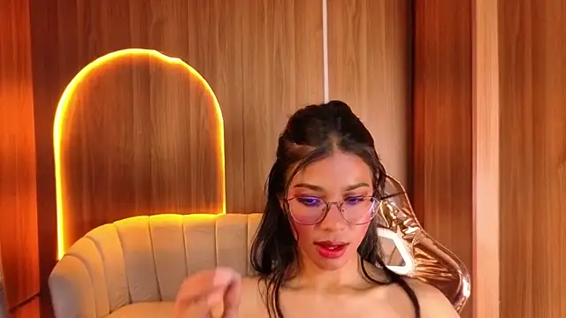 Alina_b_ – Naživo XXX chat