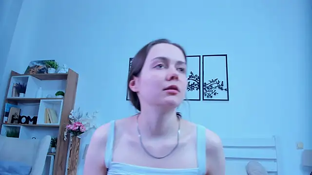 MalvinaTrafford's Live XXX Chat