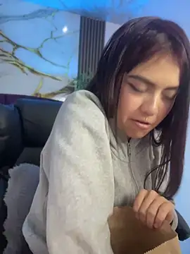 Živý XXX chat kira_ec