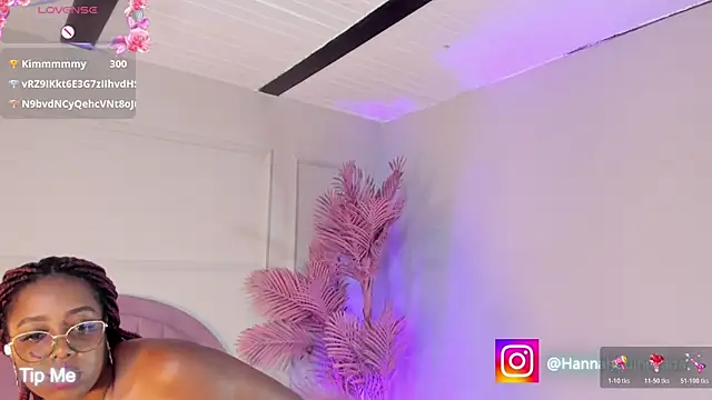 Hanaahquinn 现场XXX聊天