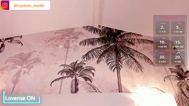 IvyStonne Chat XXX live