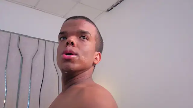 Show de webcam de CHARLIE_WALKERR