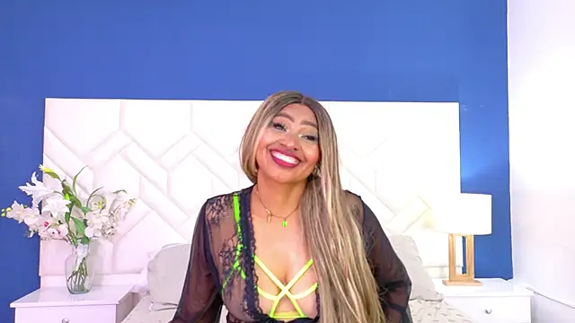 Chatroom XXX en direct de Kiara_Parker_