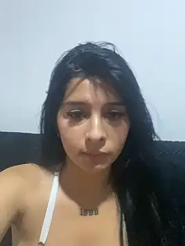 Emily_Cranfort élő XXX-chatje
