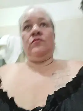 Chat XXX en directo de CheekySnowQueen_69