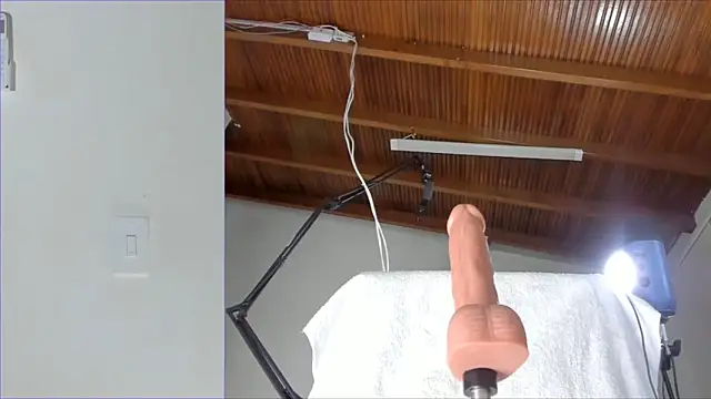 Lucy_carter_'s Live XXX Chat