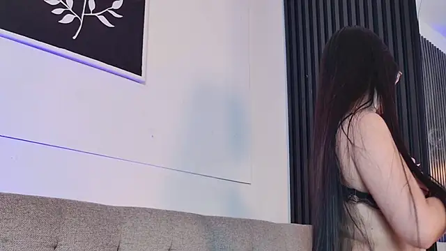 XXX chat uživo modela _emily_gilll_