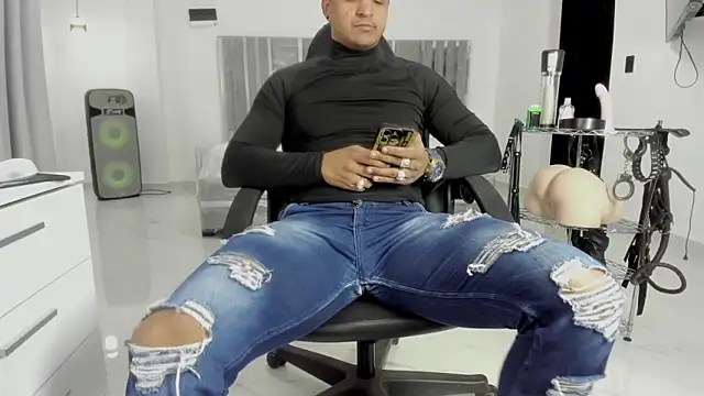 master_leather Live XXX-Chat