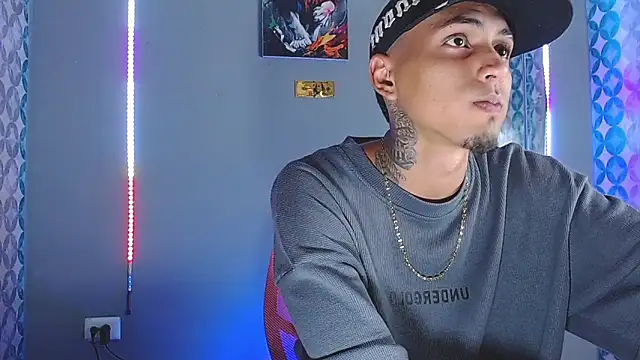 Liam_lee 在線直播表演