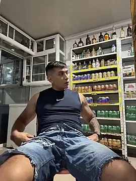 OliverWest04n Live XXX chat