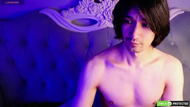 CalvinOwens Pertunjukan Webcam