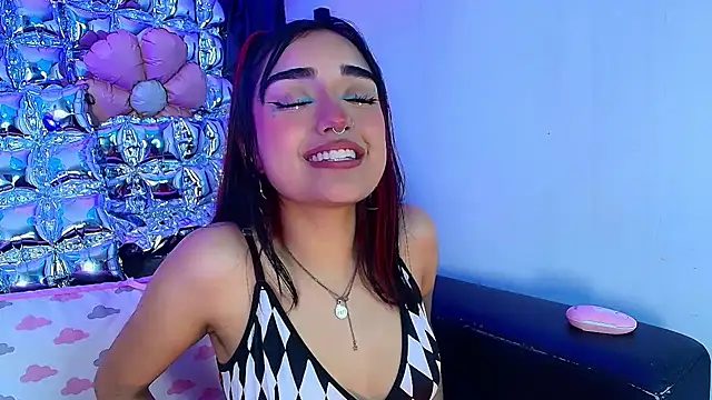 XXX chat uživo modela lala_cherry