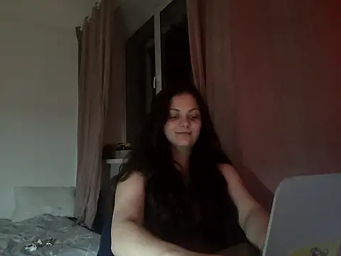 Chat XXX en directo de _Mikky_lil_