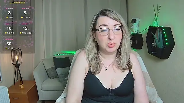 Chat XXX en directo de KKMimiKK