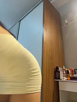 Show de Rafaellaz na webcam