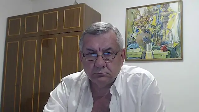 XXX chat uživo modela machomale3